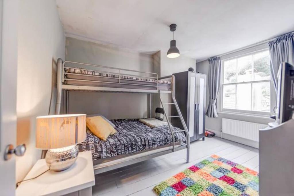 Heart Of The Beautiful Old Town Apartment Hastings Ngoại thất bức ảnh